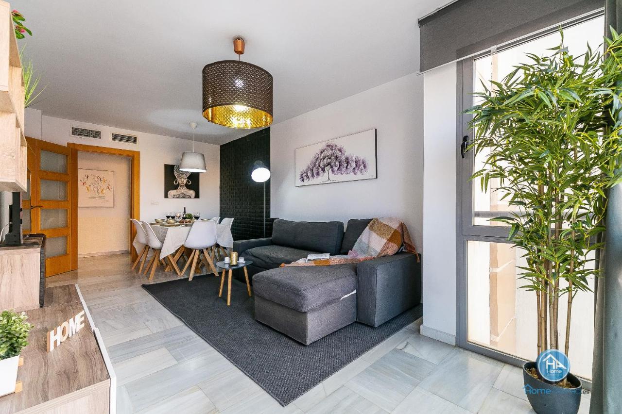 Premium Penthouse With Roof Terrace And Parking In Carlos Haya Málaga Kültér fotó