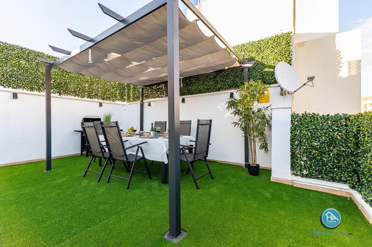 Premium Penthouse With Roof Terrace And Parking In Carlos Haya Málaga Kültér fotó